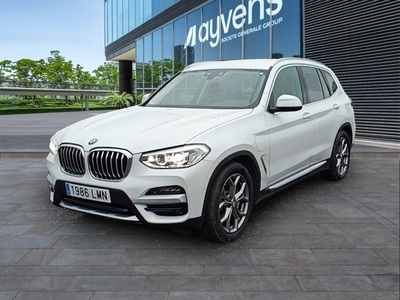 BMW X3 xDrive30e 215 kW (292 CV) 8 BMW X3 xDrive30e 215 kW (292 CV) 8