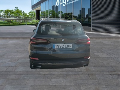 BMW X5 xDrive25d 170 kW (231 CV) 5 BMW X5 xDrive25d 170 kW (231 CV) 5