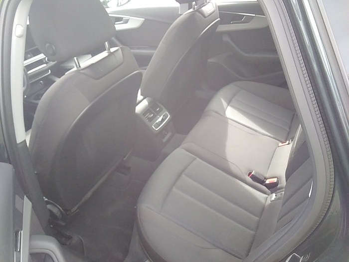 Audi A4 Avant Advanced 40 TDI 150 kW (204 CV) S tronic Vehículo usado en Madrid Audi A4 Avant Advanced 40 TDI 150 kW (204 CV) S tronic Vehículo usado en Madrid