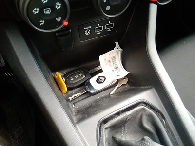 Renault Clio Business Blue dCi 63 kW (85 CV) 11 Renault Clio Business Blue dCi 63 kW (85 CV) 11