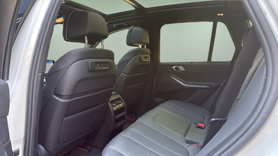 BMW X5 xDrive45e 290 kW (394 CV) 14 BMW X5 xDrive45e 290 kW (394 CV) 14