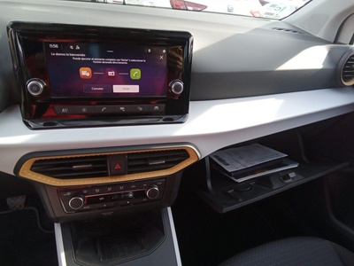 SEAT Arona 1.0 TSI Style XL Edition 81 kW (110 CV) 12 SEAT Arona 1.0 TSI Style XL Edition 81 kW (110 CV) 12