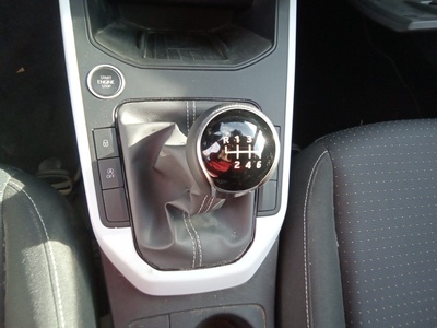 SEAT Arona 1.0 TSI Style XL Edition 81 kW (110 CV) 13 SEAT Arona 1.0 TSI Style XL Edition 81 kW (110 CV) 13