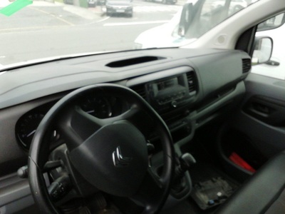 Citroen Jumpy Furgon BlueHDi 100 S&S Talla M Control 75 kW (102 CV) 7 Citroen Jumpy Furgon BlueHDi 100 S&S Talla M Control 75 kW (102 CV) 7