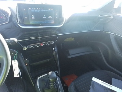 Peugeot 2008 BlueHDi 110 S&S Active Pack 81 kW (110 CV) 12 Peugeot 2008 BlueHDi 110 S&S Active Pack 81 kW (110 CV) 12