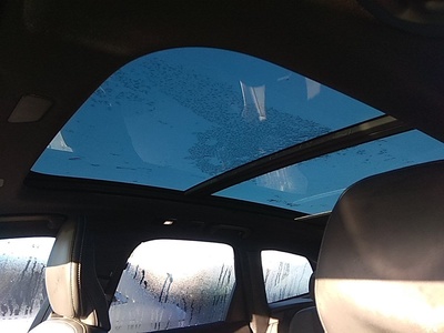 Volvo XC60 T6 Recharge R-Design AWD Auto 250 kW (340 CV) 13 Volvo XC60 T6 Recharge R-Design AWD Auto 250 kW (340 CV) 13