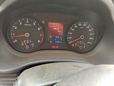 Kia Stonic 1.2 DPi Concept 62 kW (84 CV) 8 Kia Stonic 1.2 DPi Concept 62 kW (84 CV) 8