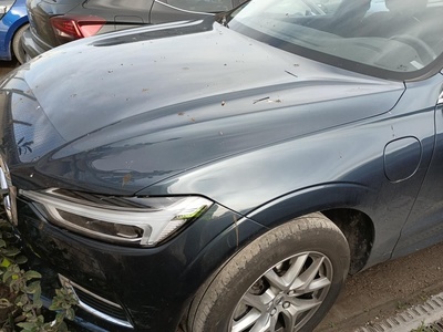 Volvo XC60 2.0 T8 Business Plus AWD Auto 287 kW (390 CV) 4 Volvo XC60 2.0 T8 Business Plus AWD Auto 287 kW (390 CV) 4