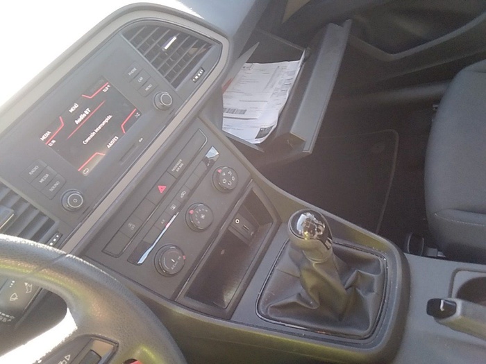 SEAT León 1.6 TDI S&S Reference Plus 85 kW (115 CV) Vehículo usado en Madrid SEAT León 1.6 TDI S&S Reference Plus 85 kW (115 CV) Vehículo usado en Madrid