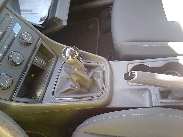 SEAT León 1.6 TDI S&S Reference Plus 85 kW (115 CV) Vehículo usado en Madrid SEAT León 1.6 TDI S&S Reference Plus 85 kW (115 CV) Vehículo usado en Madrid