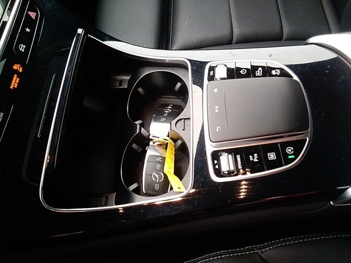 Mercedes-Benz GLC Coupé 300 d 4Matic 180 kW (245 CV) Vehículo usado en Madrid Mercedes-Benz GLC Coupé 300 d 4Matic 180 kW (245 CV) Vehículo usado en Madrid