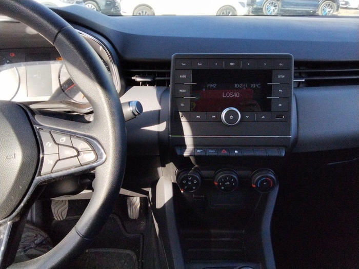 Renault Clio Business Blue dCi 63 kW (85 CV) Vehículo usado en Madrid Renault Clio Business Blue dCi 63 kW (85 CV) Vehículo usado en Madrid