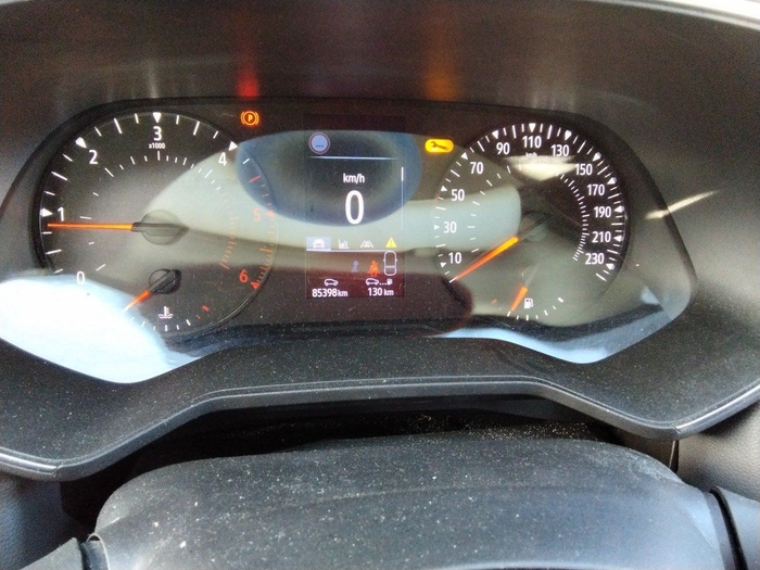 Renault Clio Business Blue dCi 63 kW (85 CV) Vehículo usado en Madrid Renault Clio Business Blue dCi 63 kW (85 CV) Vehículo usado en Madrid