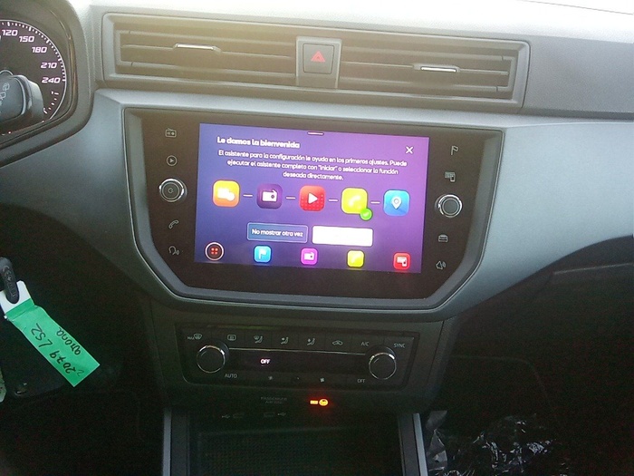 SEAT Arona 1.0 TSI Style Go2 81 kW (110 CV) Vehículo usado en Madrid SEAT Arona 1.0 TSI Style Go2 81 kW (110 CV) Vehículo usado en Madrid