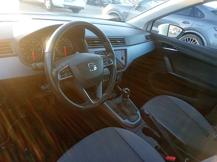 SEAT Arona 1.0 TSI Style Go2 81 kW (110 CV) Vehículo usado en Madrid SEAT Arona 1.0 TSI Style Go2 81 kW (110 CV) Vehículo usado en Madrid