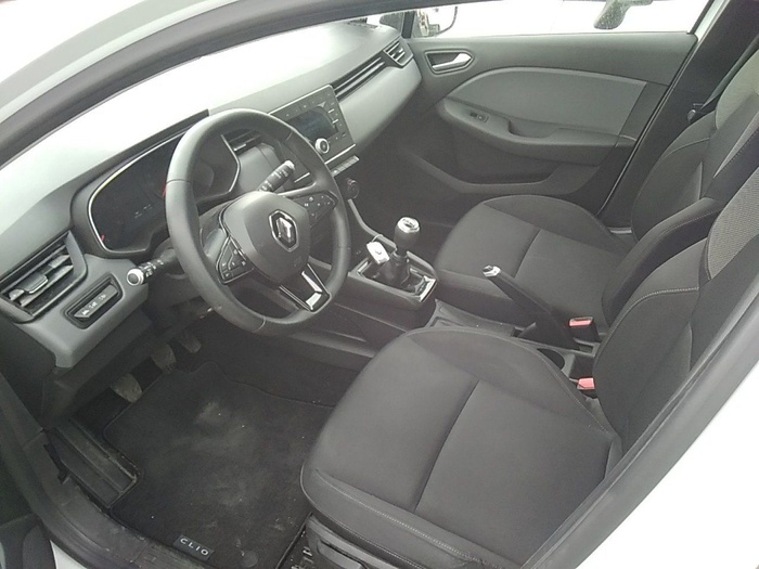 Renault Clio Business SCe 53 kW (72 CV) Vehículo usado en Madrid Renault Clio Business SCe 53 kW (72 CV) Vehículo usado en Madrid