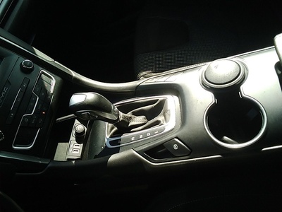 Ford Mondeo SportBreak 2.0 Híbrido Hev Titanium AT 138 kW (187 CV) 12 Ford Mondeo SportBreak 2.0 Híbrido Hev Titanium AT 138 kW (187 CV) 12