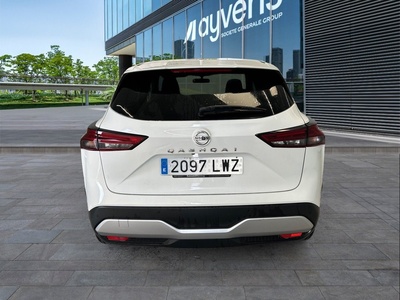 Nissan Qashqai DIG-T 140 mHEV N-Connecta 4x2 103 kW (140 CV) 5 Nissan Qashqai DIG-T 140 mHEV N-Connecta 4x2 103 kW (140 CV) 5
