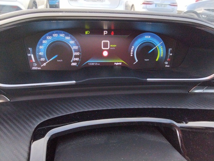 Peugeot 508 Hybrid 225 Allure e-EAT8 165 kW (224 CV) Vehículo usado en Madrid Peugeot 508 Hybrid 225 Allure e-EAT8 165 kW (224 CV) Vehículo usado en Madrid