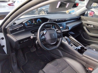 Peugeot 508 Hybrid 225 Allure e-EAT8 165 kW (224 CV) 7 Peugeot 508 Hybrid 225 Allure e-EAT8 165 kW (224 CV) 7