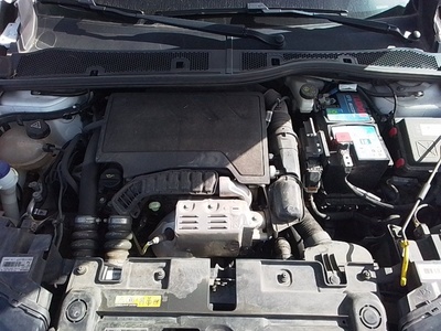 DS DS3 PureTech 100 Performance Line 73 kW (100 CV) 15 DS DS3 PureTech 100 Performance Line 73 kW (100 CV) 15