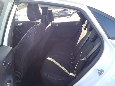 Ford Puma 1.0 EcoBoost MHEV Titanium 92 kW (125 CV) 9 Ford Puma 1.0 EcoBoost MHEV Titanium 92 kW (125 CV) 9