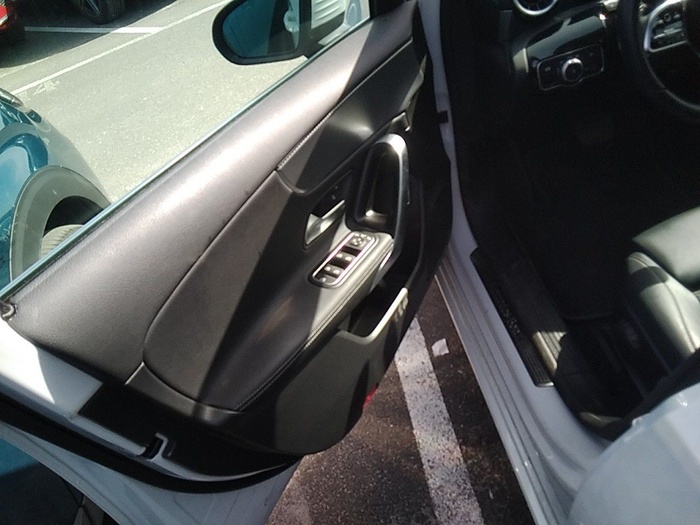 Mercedes-Benz Clase A 250 e 160 kW (218 CV) Vehículo usado en Madrid Mercedes-Benz Clase A 250 e 160 kW (218 CV) Vehículo usado en Madrid