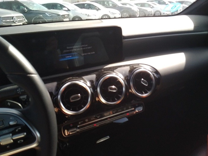 Mercedes-Benz Clase A 250 e 160 kW (218 CV) Vehículo usado en Madrid Mercedes-Benz Clase A 250 e 160 kW (218 CV) Vehículo usado en Madrid