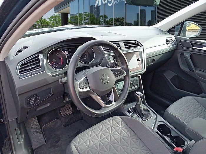 Volkswagen Tiguan Life 2.0 TDI 110 kW (150 CV) DSG Vehículo usado en Madrid Volkswagen Tiguan Life 2.0 TDI 110 kW (150 CV) DSG Vehículo usado en Madrid
