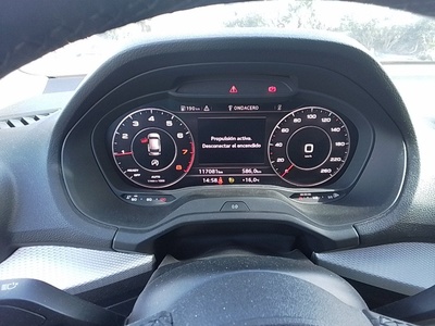 Audi Q2 S line 35 TFSI 110 kW (150 CV) 12 Audi Q2 S line 35 TFSI 110 kW (150 CV) 12