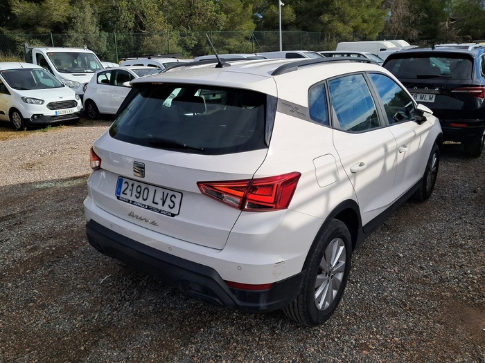 SEAT Arona 1.0 TSI Style Plus 81 kW (110 CV) Vehículo usado en Madrid SEAT Arona 1.0 TSI Style Plus 81 kW (110 CV) Vehículo usado en Madrid