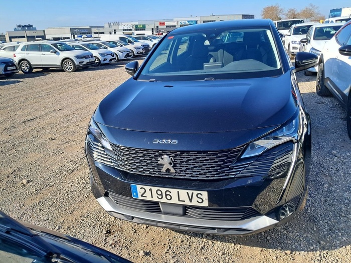 Peugeot 3008 BlueHDi 130 S&S Active Pack 96 kW (130 CV) Vehículo usado en Madrid Peugeot 3008 BlueHDi 130 S&S Active Pack 96 kW (130 CV) Vehículo usado en Madrid
