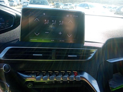 Peugeot 3008 BlueHDI 130 S&S GT Line EAT8 96 kW (130 CV) 10 Peugeot 3008 BlueHDI 130 S&S GT Line EAT8 96 kW (130 CV) 10