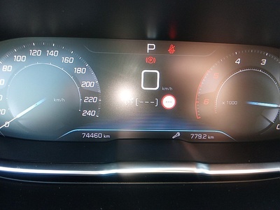 Peugeot 3008 BlueHDI 130 S&S GT Line EAT8 96 kW (130 CV) 8 Peugeot 3008 BlueHDI 130 S&S GT Line EAT8 96 kW (130 CV) 8