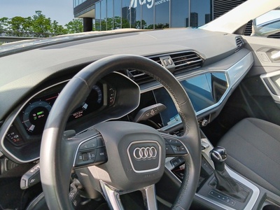 Audi Q3 Sportback TFSIe Advanced 45 TFSI e 180 kW (245 CV) S tronic 7 Audi Q3 Sportback TFSIe Advanced 45 TFSI e 180 kW (245 CV) S tronic 7