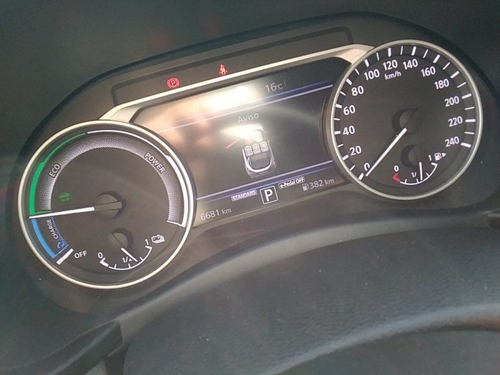 Nissan Juke Hybrid N-Design Black Auto 105 kW (143 CV) Vehículo usado en Madrid Nissan Juke Hybrid N-Design Black Auto 105 kW (143 CV) Vehículo usado en Madrid