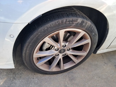 Audi A3 Sportback Advanced 30 TFSI 85 kW (116 CV) S tronic 8 Audi A3 Sportback Advanced 30 TFSI 85 kW (116 CV) S tronic 8