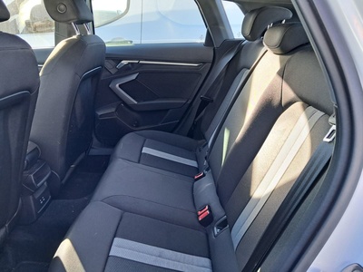 Audi A3 Sportback Advanced 30 TFSI 85 kW (116 CV) S tronic 12 Audi A3 Sportback Advanced 30 TFSI 85 kW (116 CV) S tronic 12