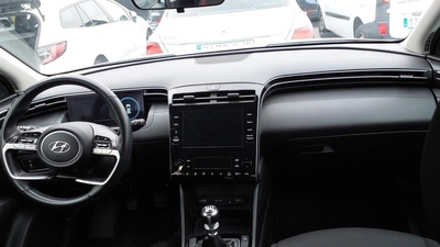 Hyundai Tucson 1.6 CRDI 48V Maxx 100 kW (136 CV) 8 Hyundai Tucson 1.6 CRDI 48V Maxx 100 kW (136 CV) 8