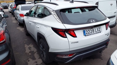 Hyundai Tucson 1.6 CRDI 48V Maxx 100 kW (136 CV) 2 Hyundai Tucson 1.6 CRDI 48V Maxx 100 kW (136 CV) 2