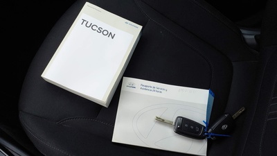Hyundai Tucson 1.6 CRDI 48V Maxx 100 kW (136 CV) 9 Hyundai Tucson 1.6 CRDI 48V Maxx 100 kW (136 CV) 9