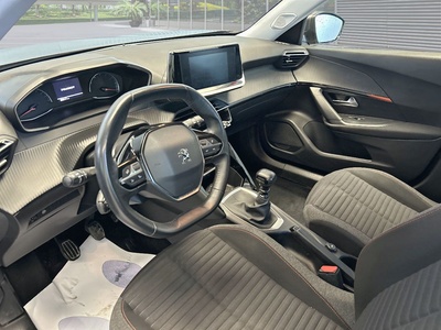 Peugeot 2008 BlueHDi 110 S&S Active Pack 81 kW (110 CV) 7 Peugeot 2008 BlueHDi 110 S&S Active Pack 81 kW (110 CV) 7