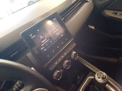 Renault Clio Zen Blue dCi 63 kW (85 CV) 9 Renault Clio Zen Blue dCi 63 kW (85 CV) 9