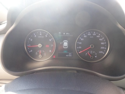 Kia Stonic 1.0 T-GDi MHEV iMT Concept 74 kW (100 CV) 7 Kia Stonic 1.0 T-GDi MHEV iMT Concept 74 kW (100 CV) 7