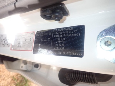 Kia Stonic 1.0 T-GDi MHEV iMT Concept 74 kW (100 CV) 13 Kia Stonic 1.0 T-GDi MHEV iMT Concept 74 kW (100 CV) 13