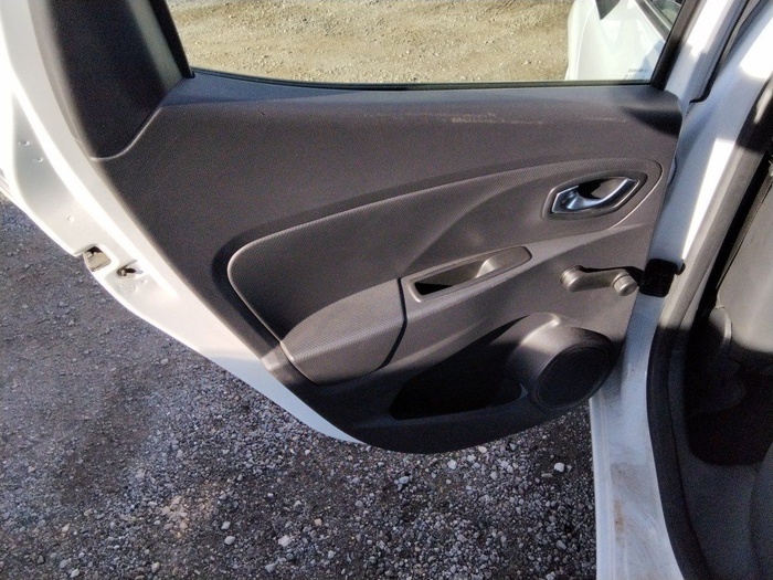 Renault Clio Business TCe 55 kW (75 CV) Vehículo usado en Madrid Renault Clio Business TCe 55 kW (75 CV) Vehículo usado en Madrid