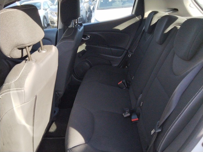 Renault Clio Business TCe 55 kW (75 CV) Vehículo usado en Madrid Renault Clio Business TCe 55 kW (75 CV) Vehículo usado en Madrid