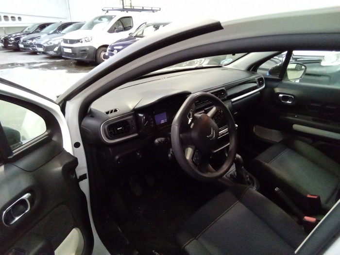 Citroen C3 BlueHDi 100 S&S Feel 75 kW (102 CV) Vehículo usado en Madrid Citroen C3 BlueHDi 100 S&S Feel 75 kW (102 CV) Vehículo usado en Madrid