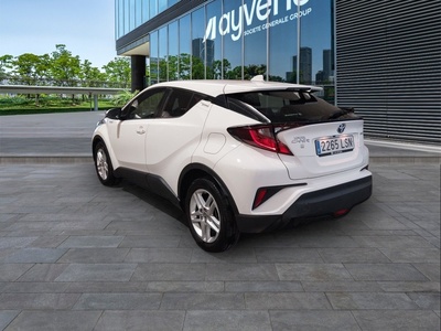 Toyota C-HR 1.8 125H Active 90 kW (122 CV) 6 Toyota C-HR 1.8 125H Active 90 kW (122 CV) 6