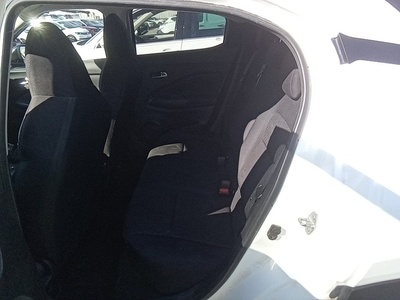 Nissan Juke DIG-T Acenta 84 kW (114 CV) 9 Nissan Juke DIG-T Acenta 84 kW (114 CV) 9